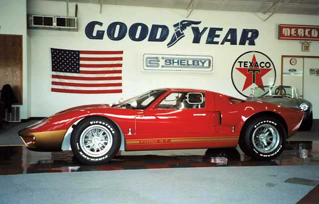 3-ford-gt